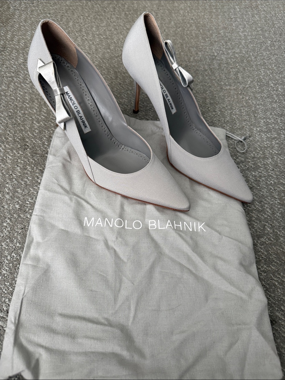 Manolo Blahnik Light Gray Satin Pointed Toe Pumps with Bow
